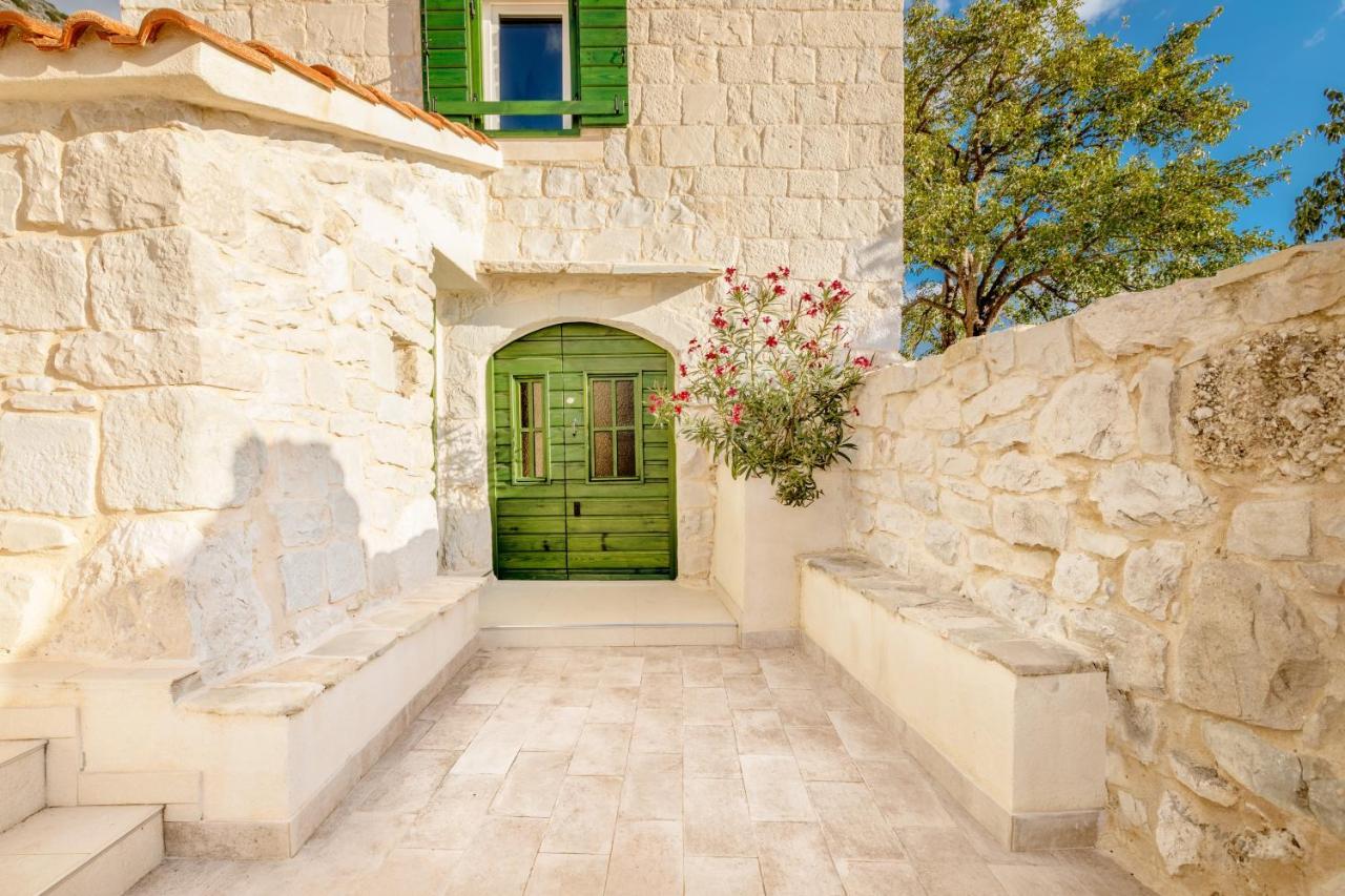 Old Stone House Gp Podstrana Exterior foto